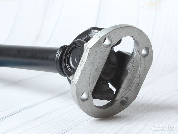 Карданный вал передний Mercedes 205 213 217 218