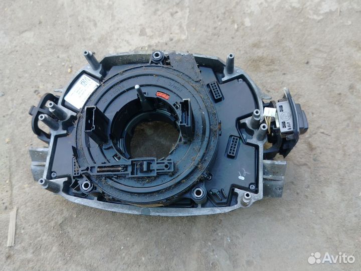 Подрулевой шлейф BMW 7 E65