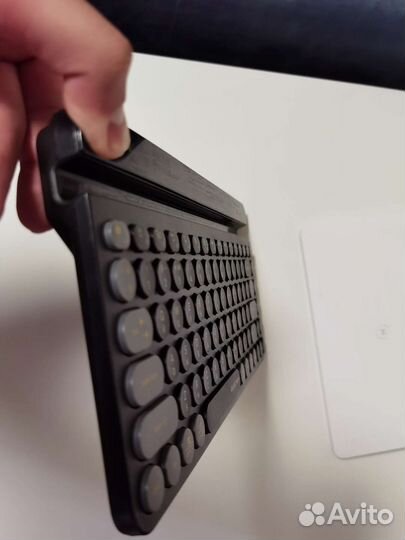 Беспроводная клавиатура A4Tech FBK30