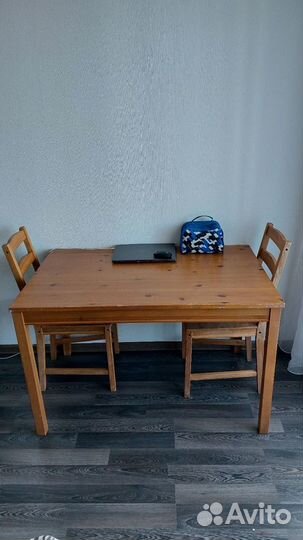 Кухонный стол и стулья икея