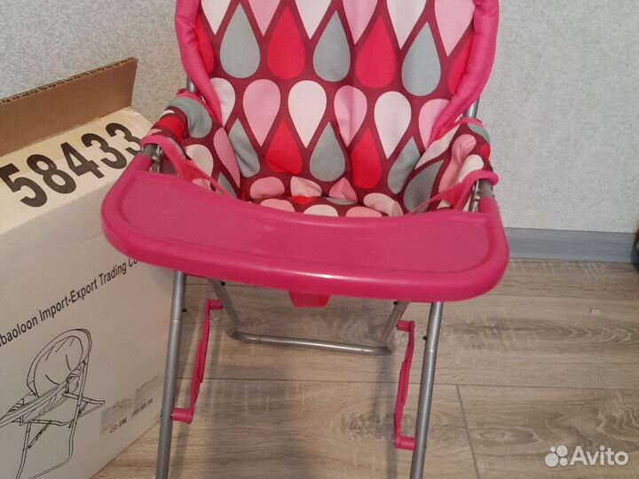 Стульчик для кормления кукольный