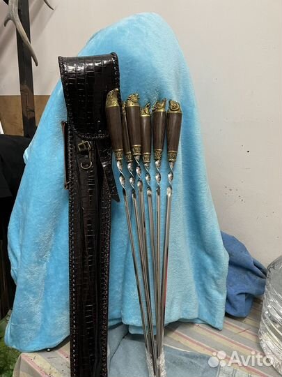 Продам набор шампуров новый