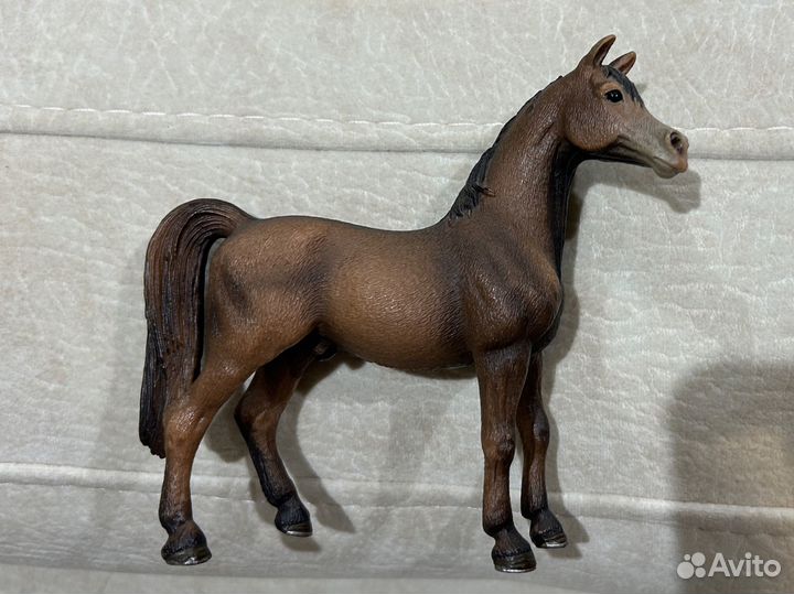 Фигурки лошадей schleich