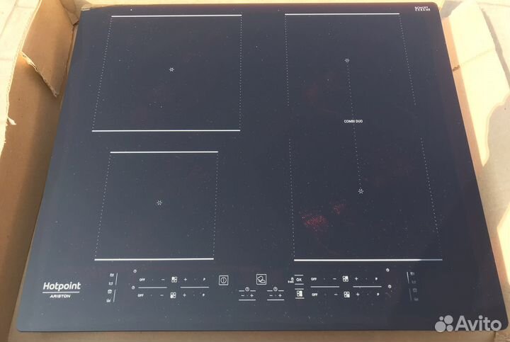 Индукционная варочная панель Hotpoint Ariston