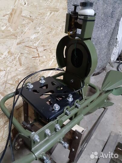 Мотор-болотоход 