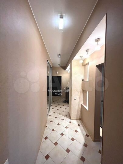 2-к. квартира, 55 м², 3/5 эт.