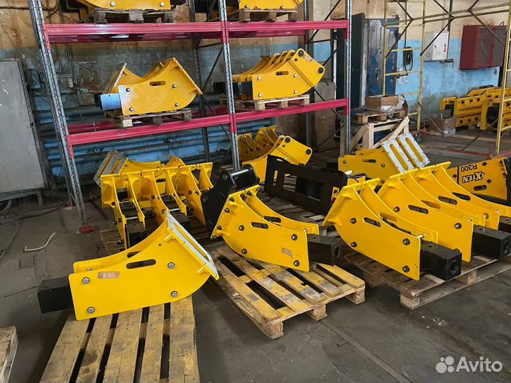 Гидромолот Exten R300 на минипогрузчик