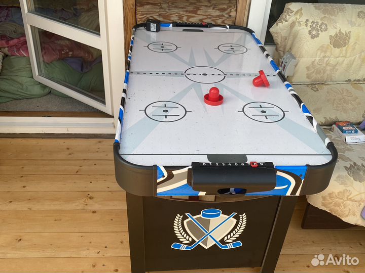 Настольный хоккей