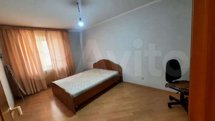 3-к. квартира, 116 м², 3/9 эт.