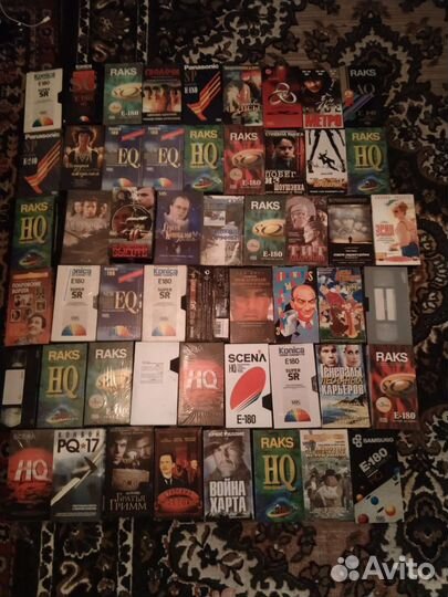 Видеокассеты с фильмами