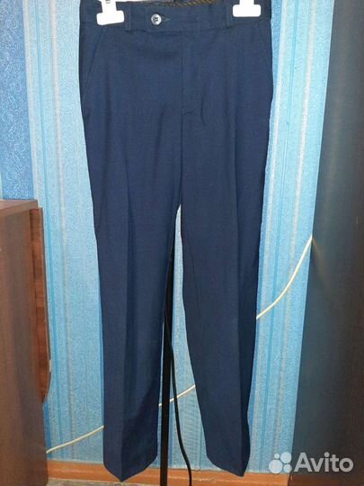 Школьный костюм Бостон размер 128