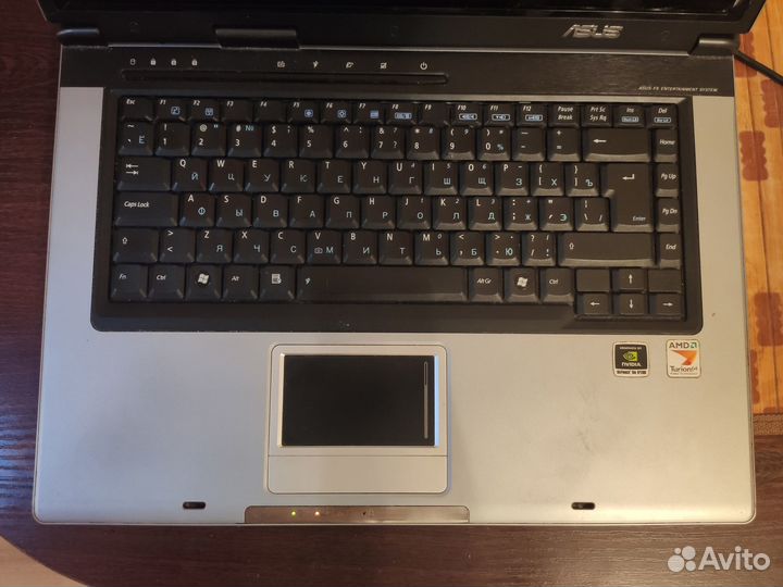 Ноутбук asus x50m