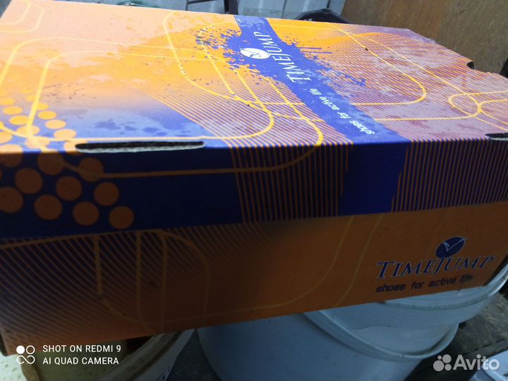 Перья цесарок