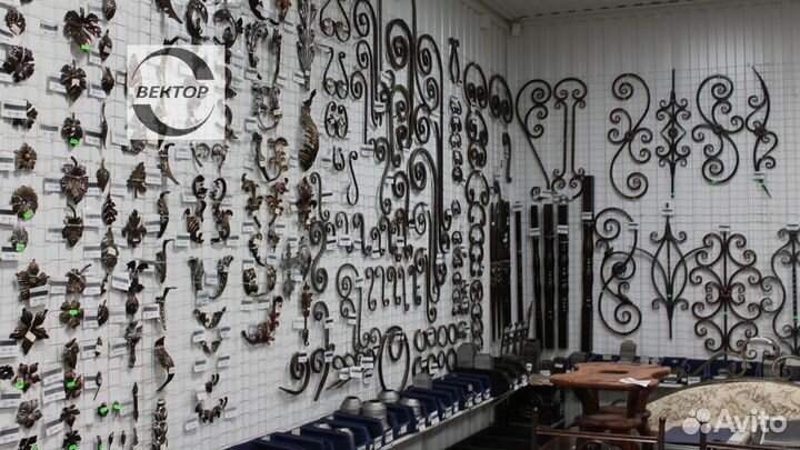 Декор на забор, лев чугунный