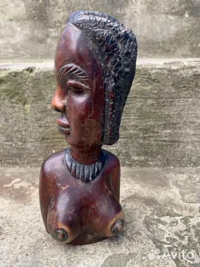 Африканские статуэтки из дерева