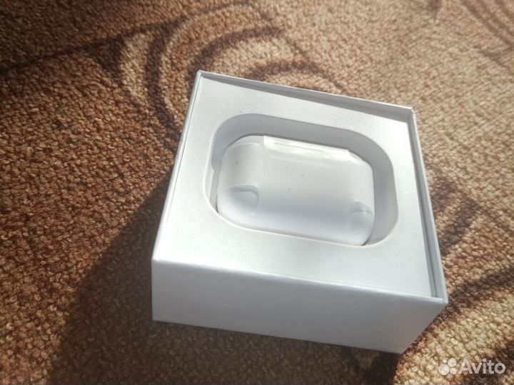 Наушники airpods