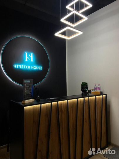 Менеджер - администратор в студию фитнеса