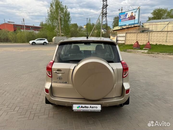 Toyota RAV4 2.0 AT, 2009, 45 211 км