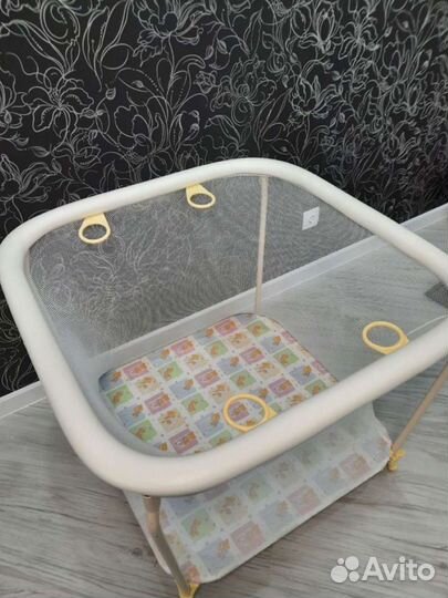 Манеж детский складной