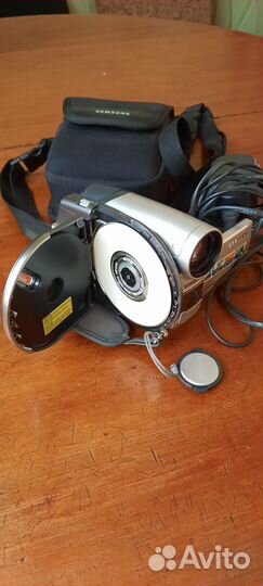 Видеокамера samsung vp d