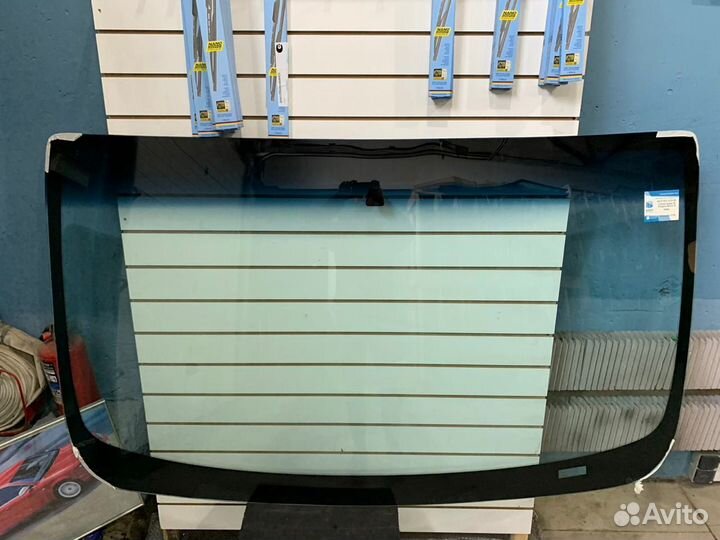 Лобовое стекло Peugeot Boxer Боксер