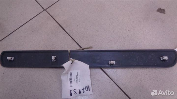 Накладка порога (внутренняя) передняя правая Haim