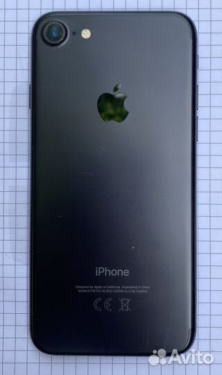 iPhone 7, 32 ГБ