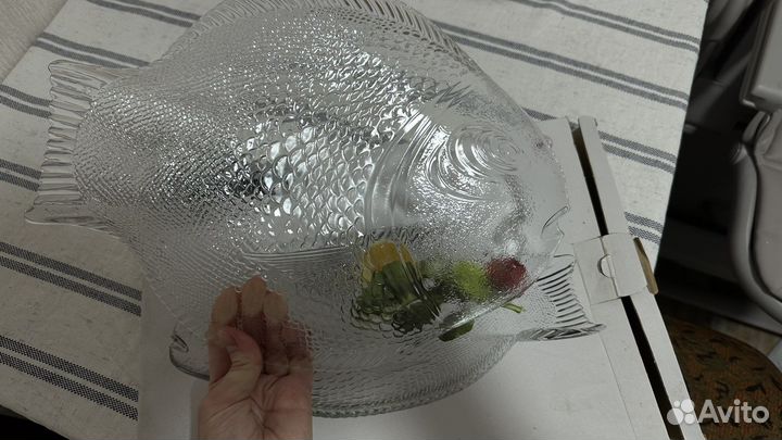 Тарелка сервировочная