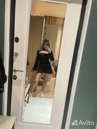 Платье вечернее эффектное