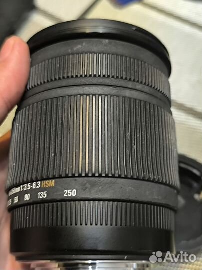 Sigma 18-250mm f/3.5-6.3 canon