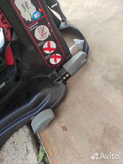 Автомобильное детское кресло от 9 до 36 кг