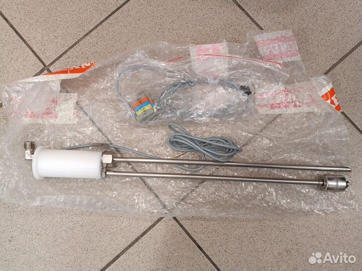 Помпа для воды под бутыль 19 литров