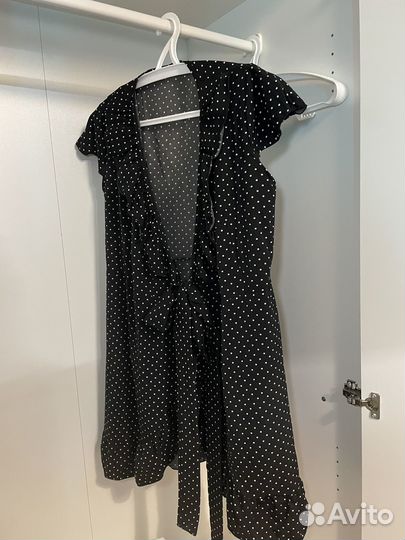 Платье черное в горошек
