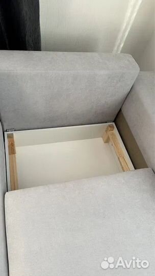 Угловой диван