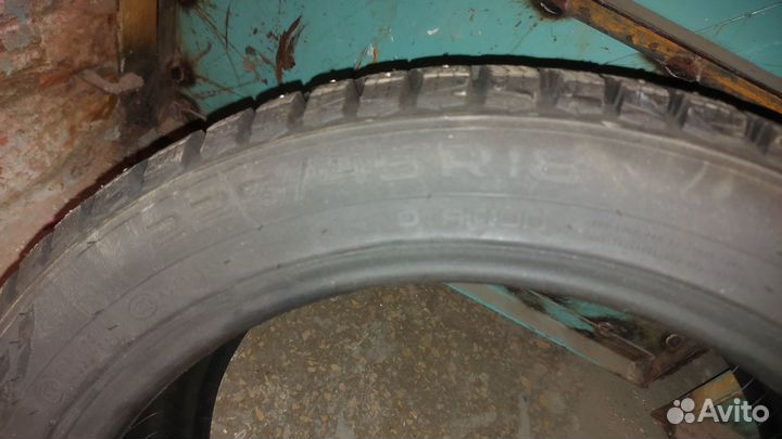 Nokian Tyres Hakkapeliitta 9 225/45 R18