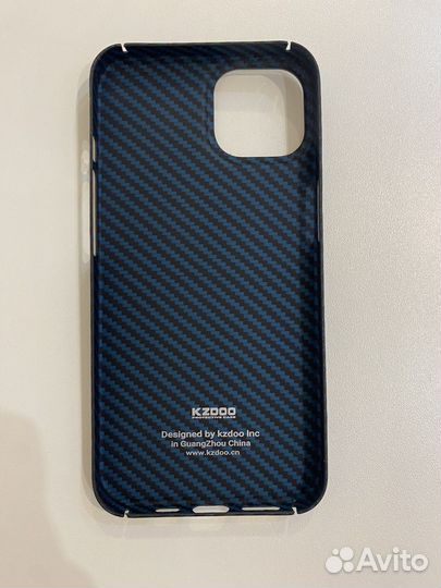 Чехол на iPhone 14