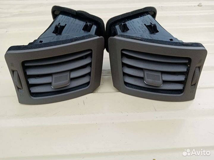 Воздушный дефлектор infiniti g35 v36 VQ35HR