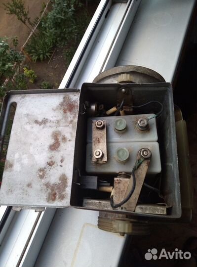 Старинный жд сигнальный фонарь трёхцветный