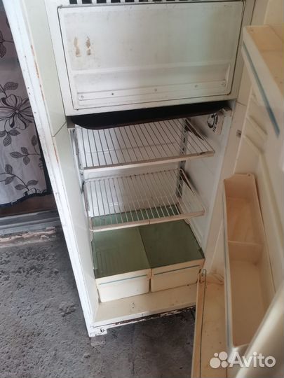 Холодильник