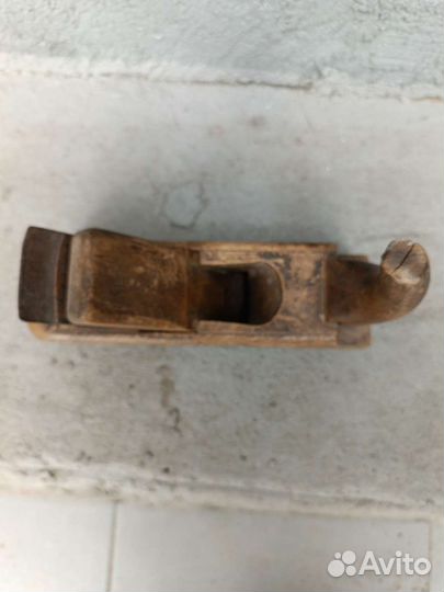 Бронзовый таз, рубанок из дуба