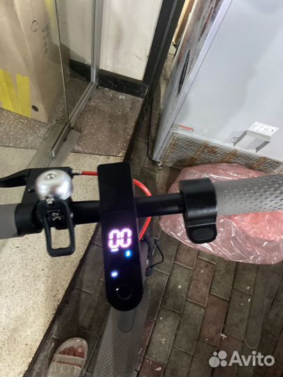 Самокат взрослый электрический