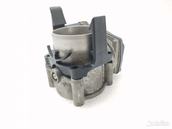 Дроссельная заслонка Volkswagen Golf 6 2010