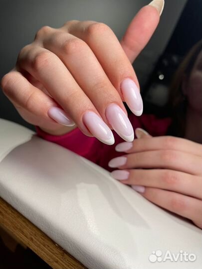 Маникюр и педикюр