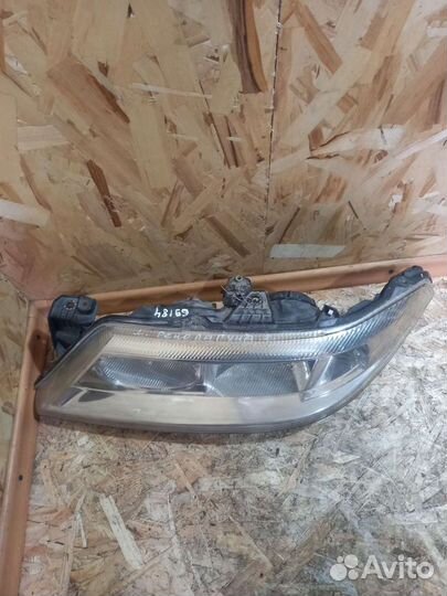 Фара Левая Рено Лагуна 2 8200002845