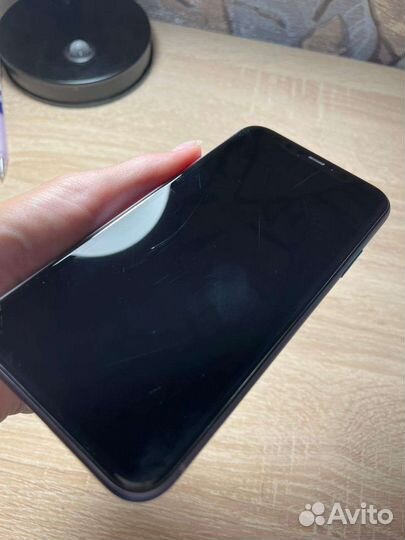 Мобильные телефоны бу iPhone 11