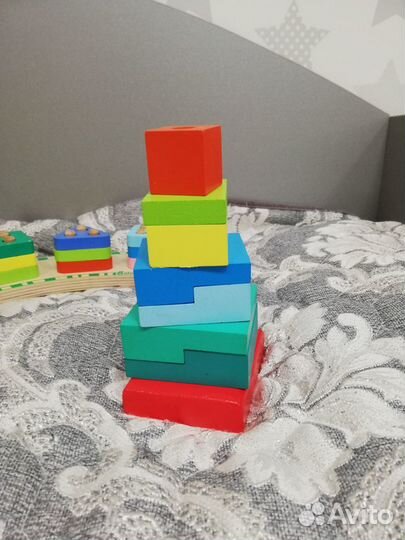 Деревянная пирамидка