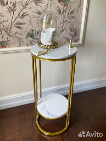 Полка для цветов декоративная подставка новая