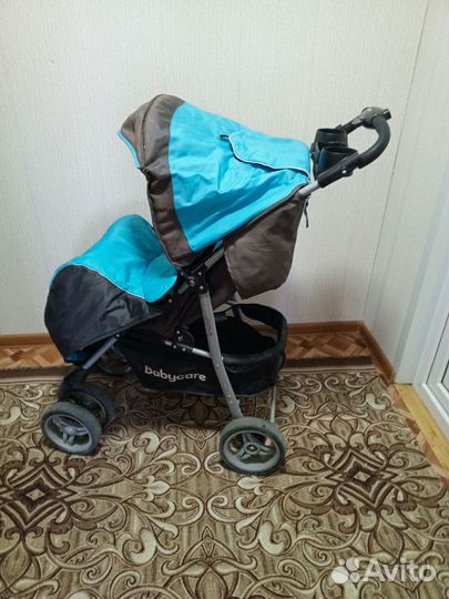 Прогулочная коляска