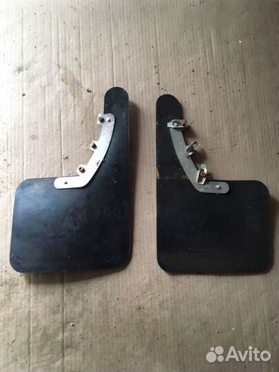 Брызговики универсальные