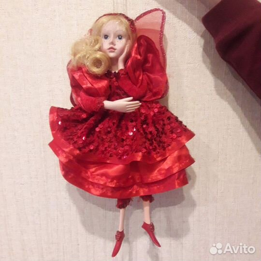 Кукла фарфоровая коллекционная